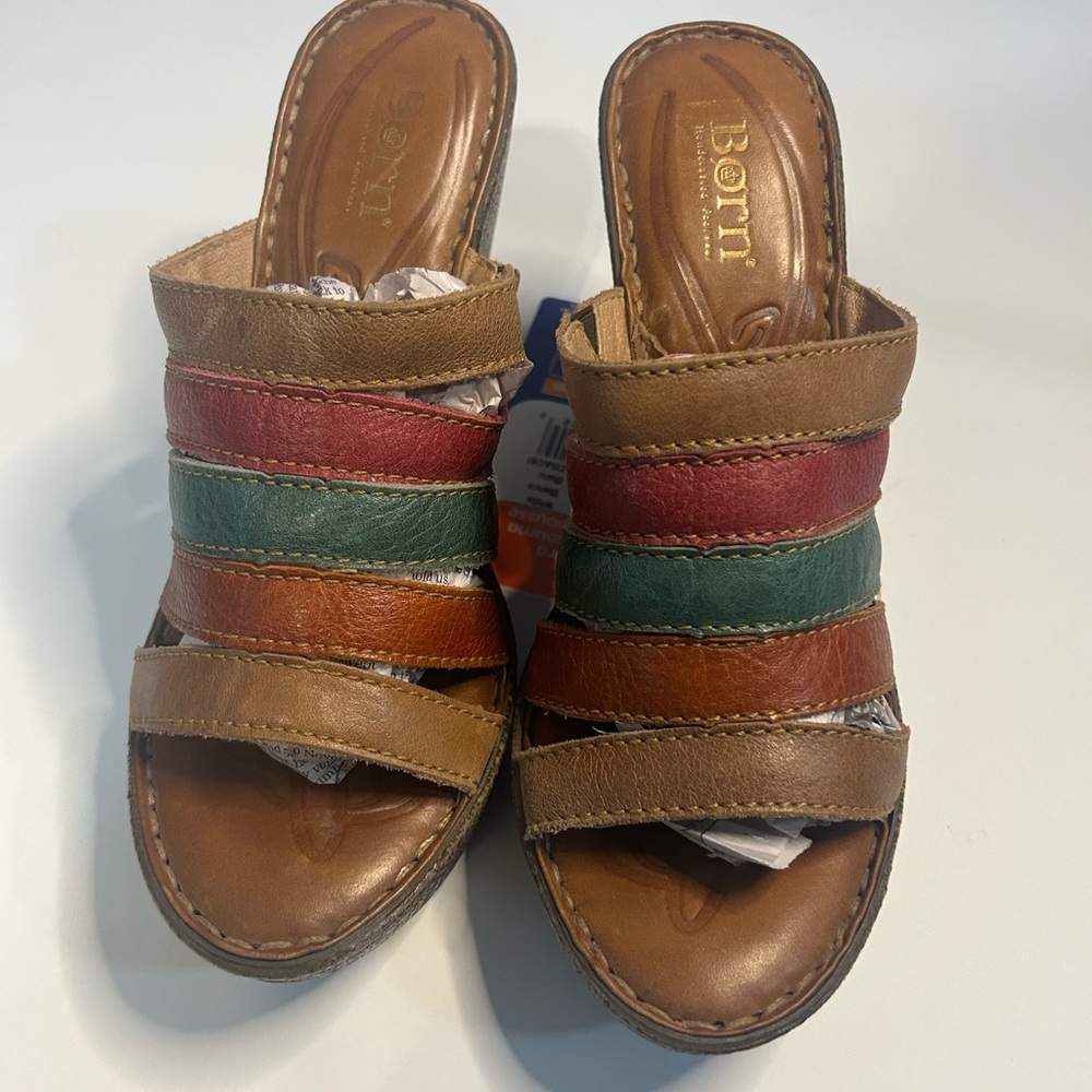 Born Handcrafted Footwear MJB2 Size 7 Slip On Back to School